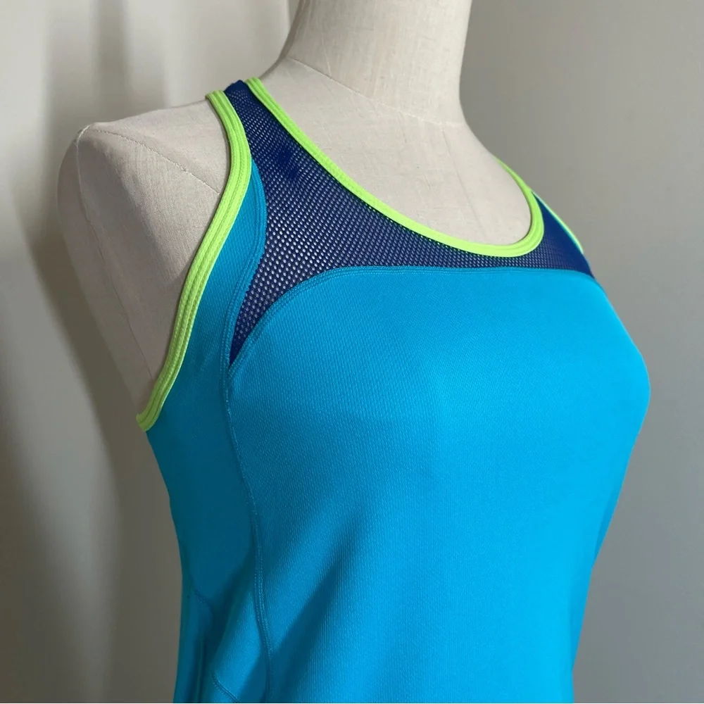 Nike excellent preowned